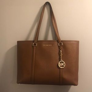 Michael Kors Tote